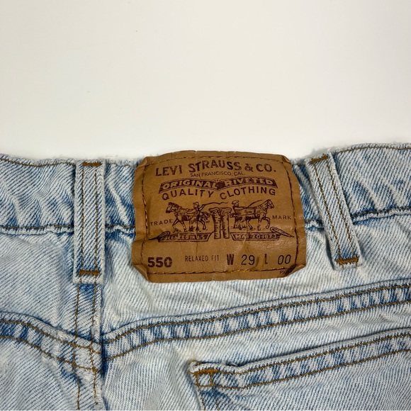 Levi’s Vintage Orange Tab 550 Relaxed Fit Light Wash Mom Shorts 100% Cotton 29 - Picture 6 of 8